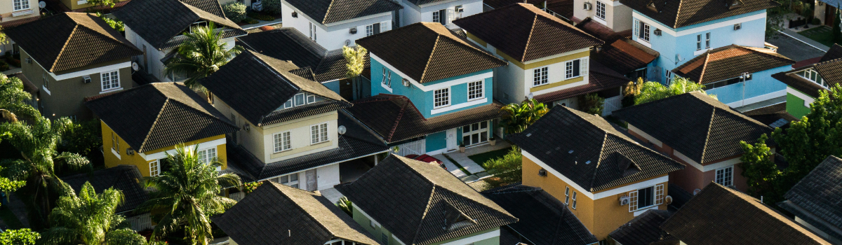 Investir dans l'immobilier avec une société ou en tant que particulier ?